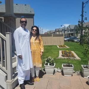 Meet your Posher, Farida